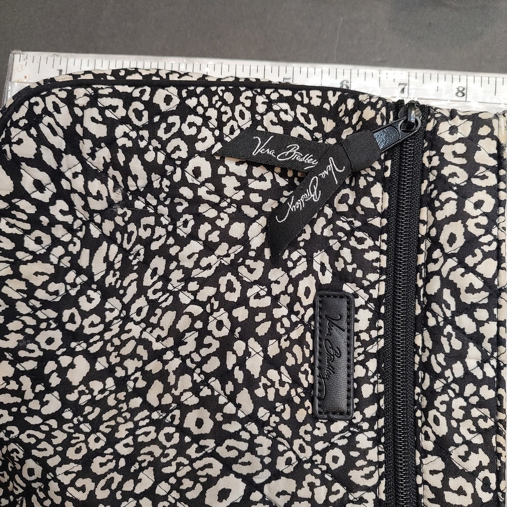 Vera Bradley Black White Animal Print Quilted Crossbody Zip Pockets Adjustable - Picture 6 of 12
